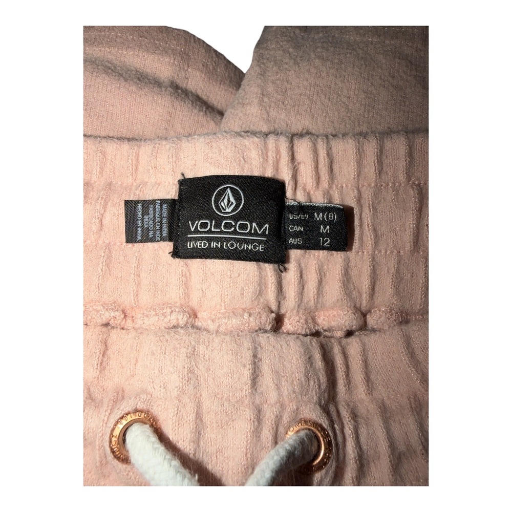 Volcom Live In Lounge Fleece Peach Sweat Shorts, Medium (8) - Picture 5 of 9